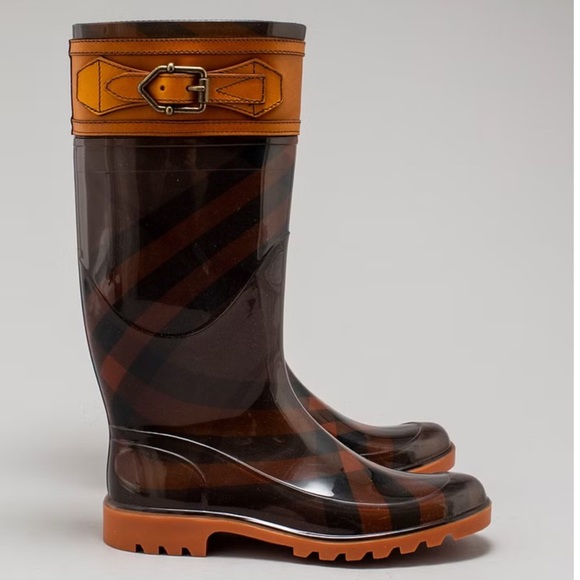 Burberry Tynedale Check Rain Boots Size 37 Retail $395 EUC - Picture 4 of 14